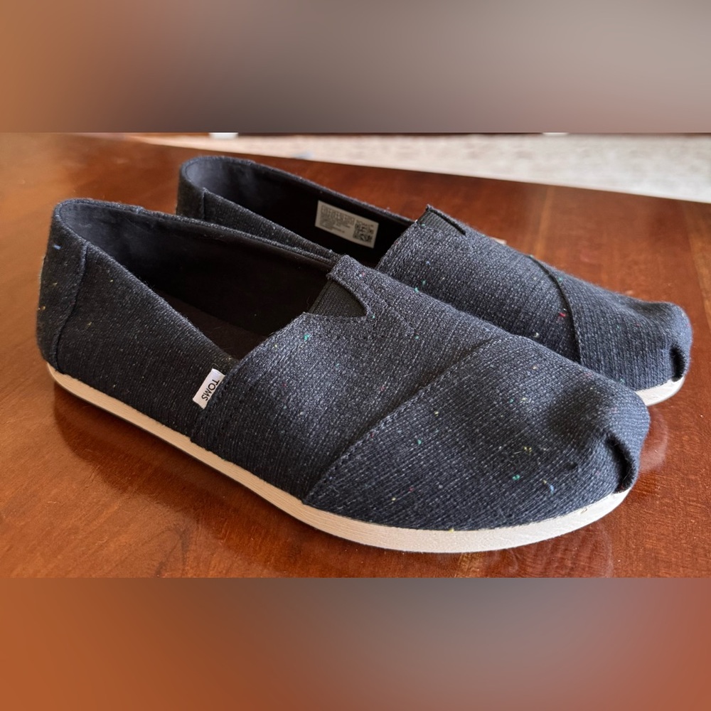 TOMS Black Slip-On Canvas Shoes with Subtle Speckle - Picture 2 of 4
